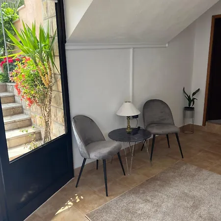 Bella Vista Apartment