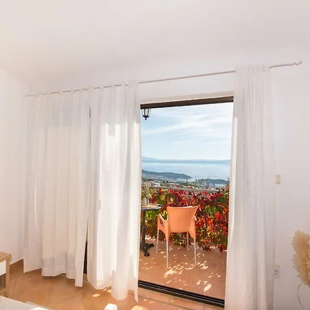 Bella Vista Apartment