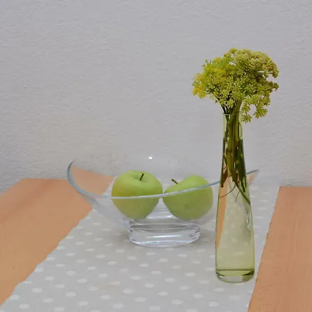 Bella Vista Apartment *