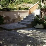 Bella Vista Апартаменты *